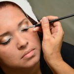 Cách Kẻ Eyeliner Không Bị Lem 2026: Hướng Dẫn Từ A-Z